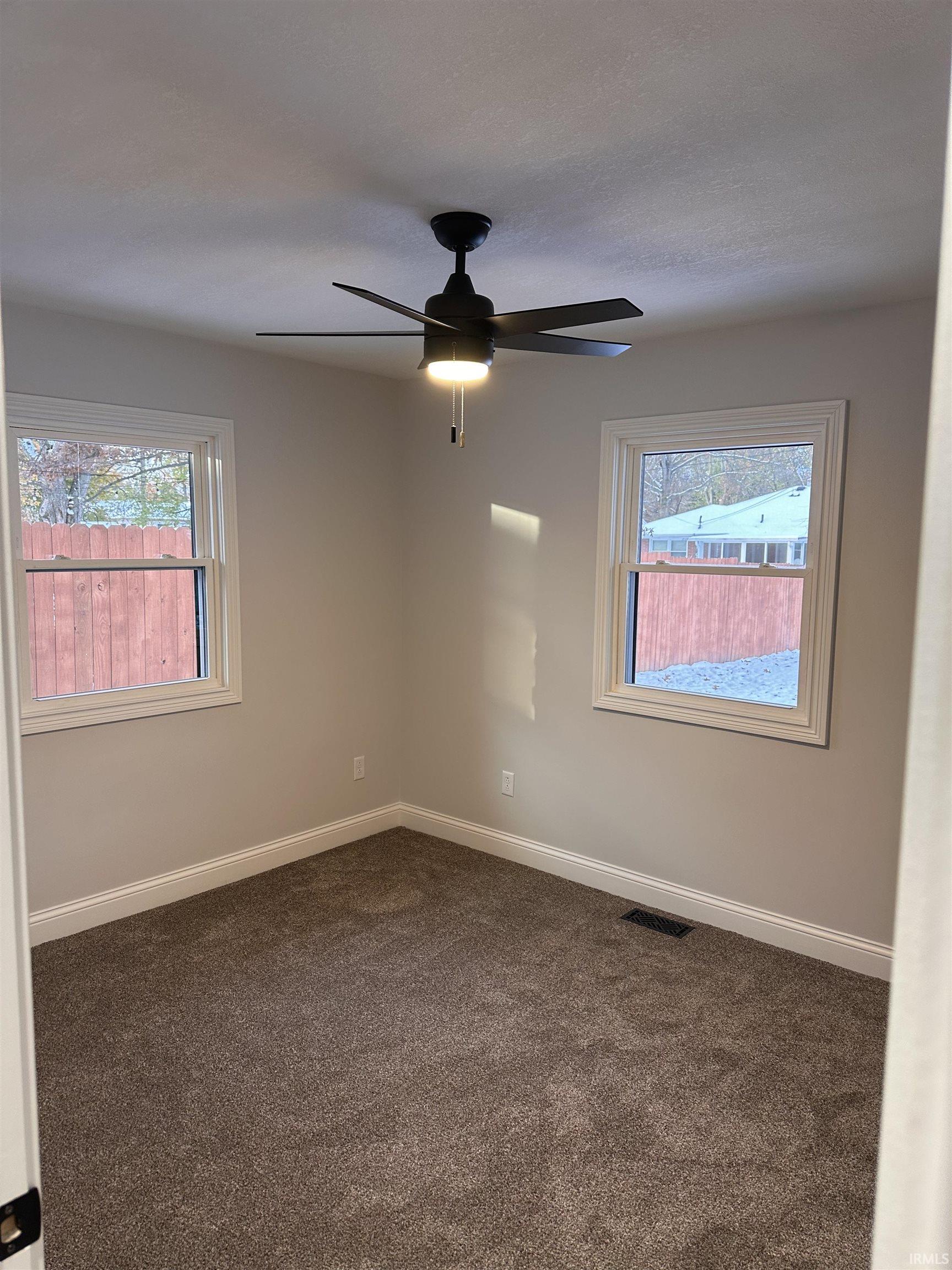 1305 North Greenbriar Road Muncie, IN 47304 - Photo 14 of 21