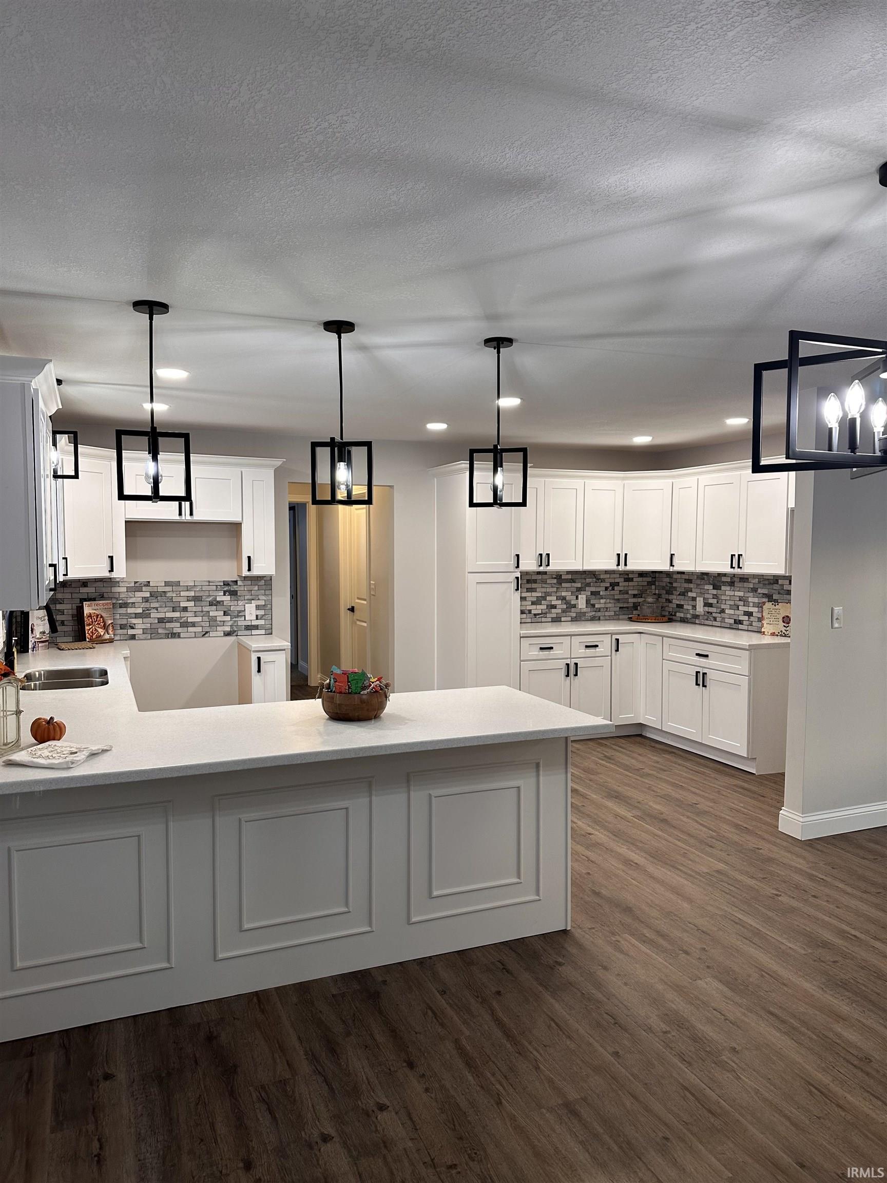 1305 North Greenbriar Road Muncie, IN 47304 - Photo 8 of 21