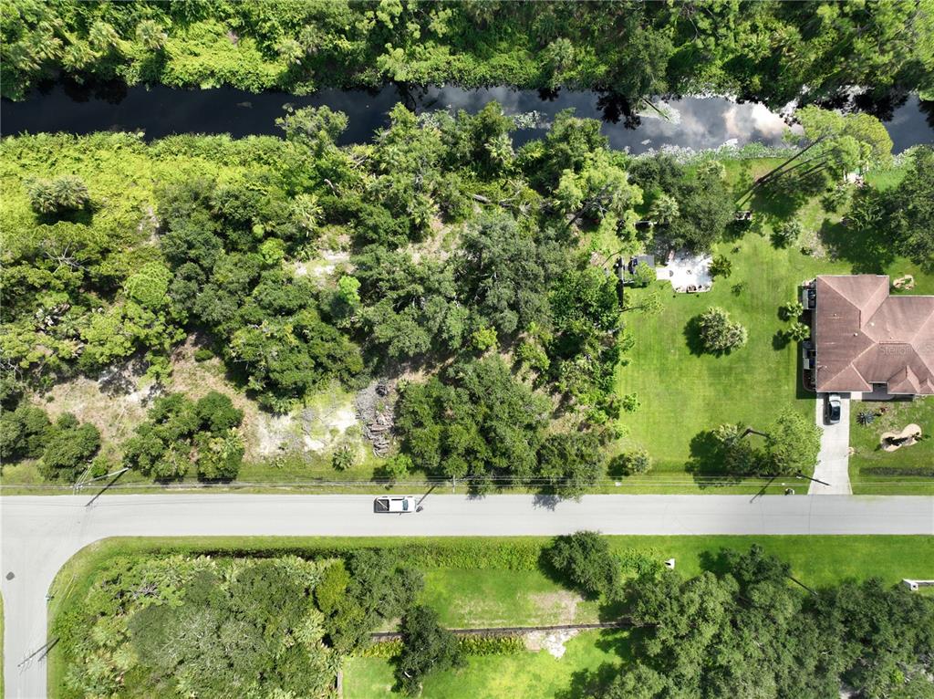 Oceanside St Port North Port, FL 34286 - Photo 5 of 10 a view of a garden