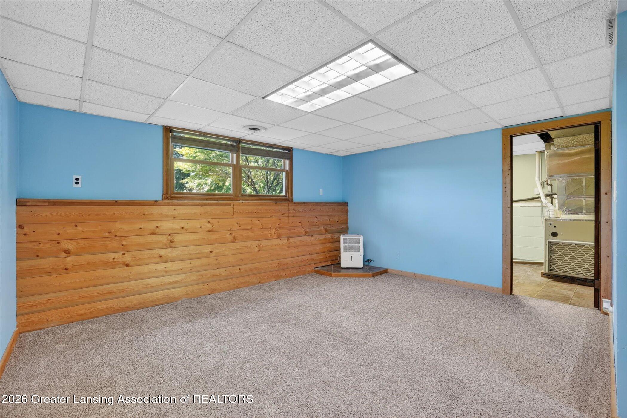 2141 North Meridian Road Ovid, MI 48866 - Photo 20 of 34 24-2141-N-Meridian-WindowStill-Photograp