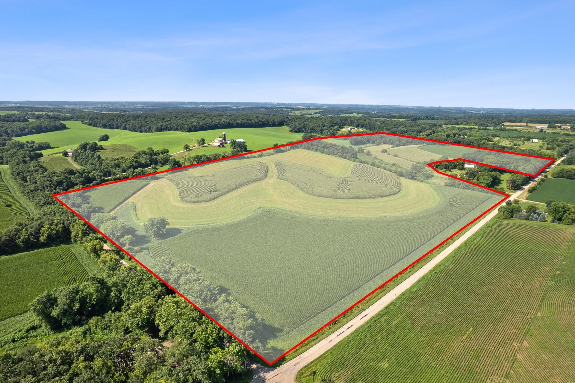 Riverside Verona, WI 53593 - Photo 3 of 37