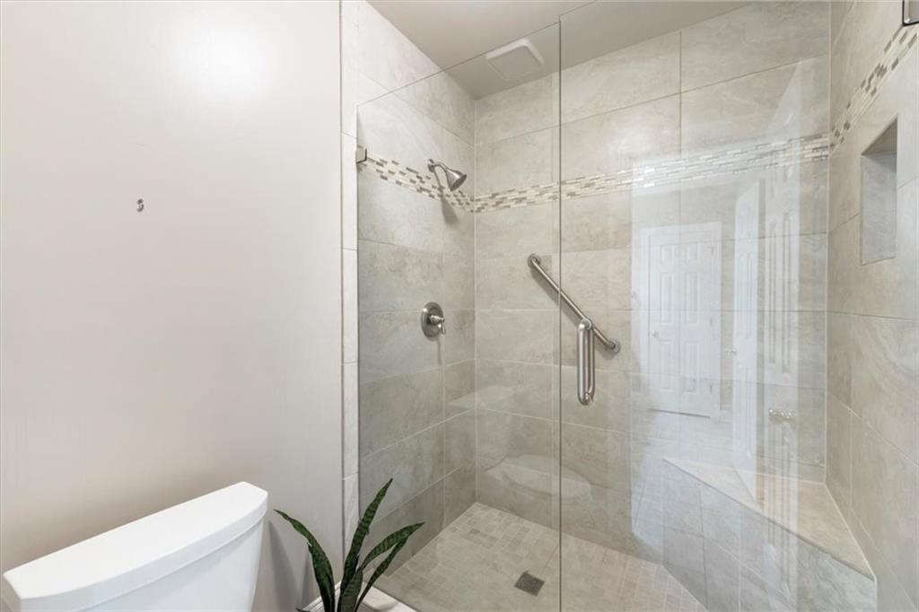 565 Flying Scot Way Alpharetta, GA 30005 - Photo 17 of 33