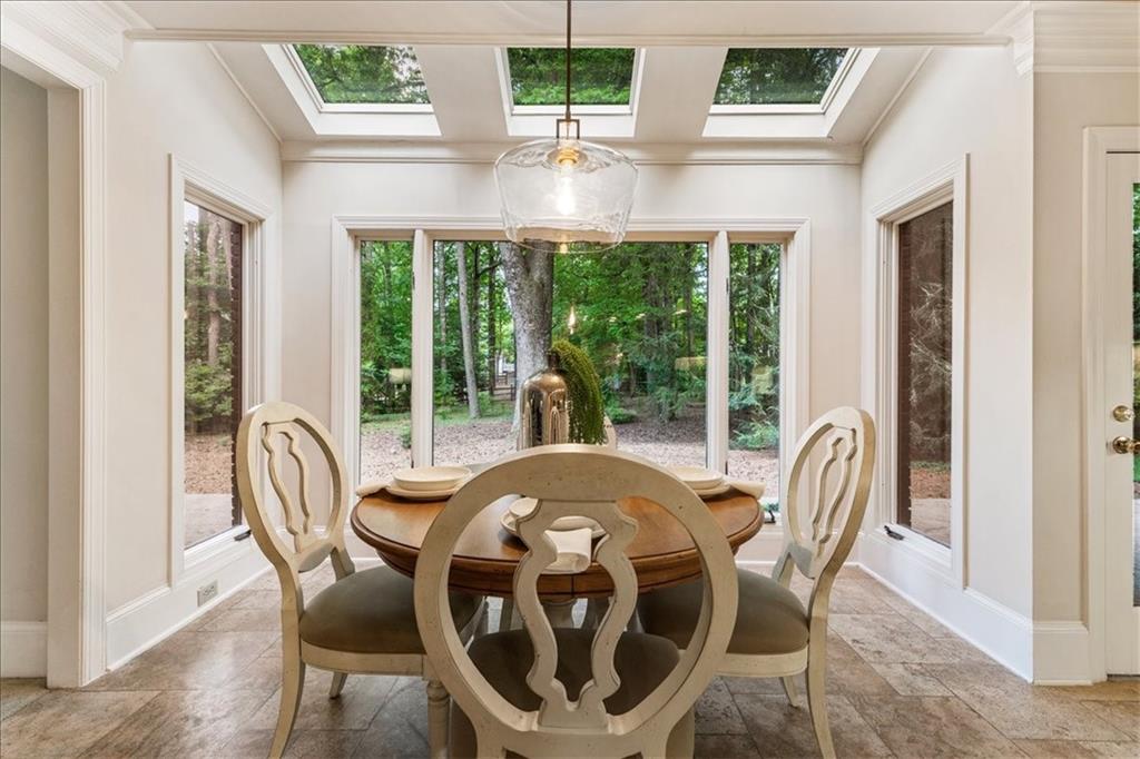 565 Flying Scot Way Alpharetta, GA 30005 - Photo 5 of 33