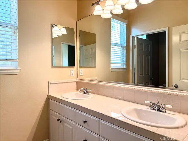 $7,950 | 11548 Santini Lane, Porter Ranch, CA 91326