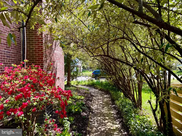 $415,000 | 308 Woodbourne Avenue, Baltimore, MD 21212