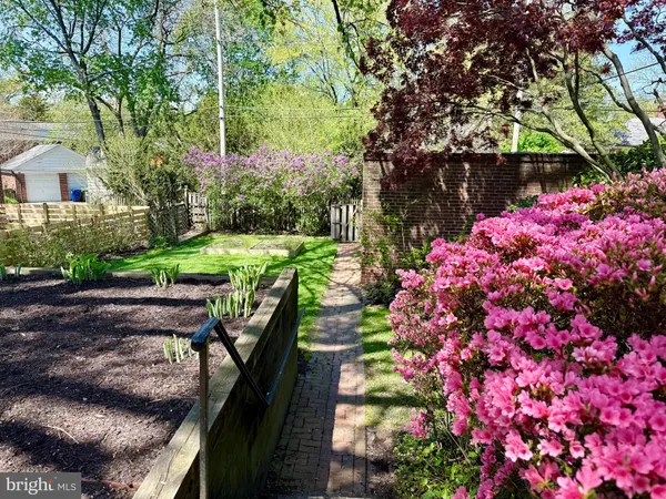 $415,000 | 308 Woodbourne Avenue, Baltimore, MD 21212