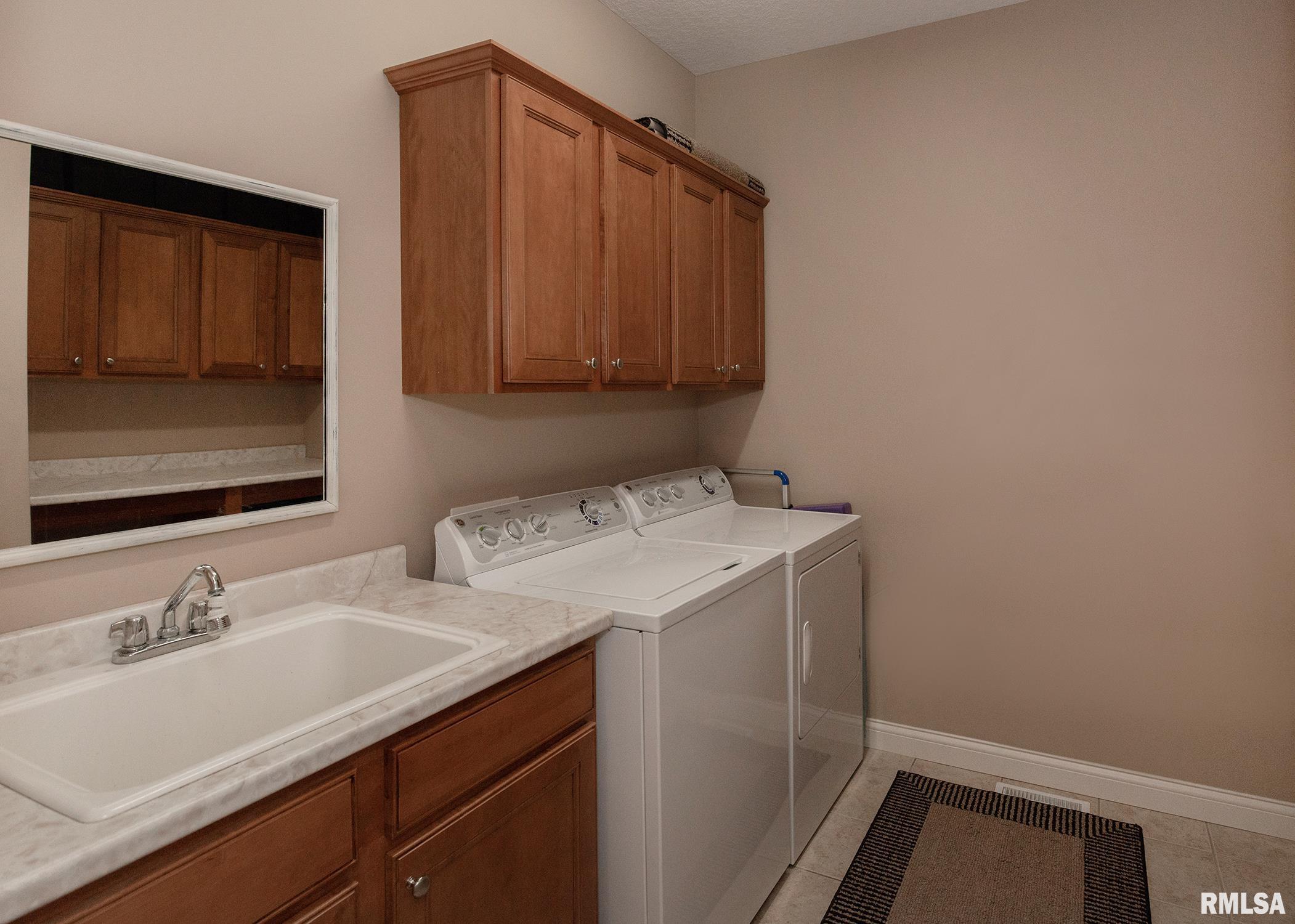 6307 Fairhaven Road Davenport, IA 52807 - Photo 29 of 54 Gallery Image 29