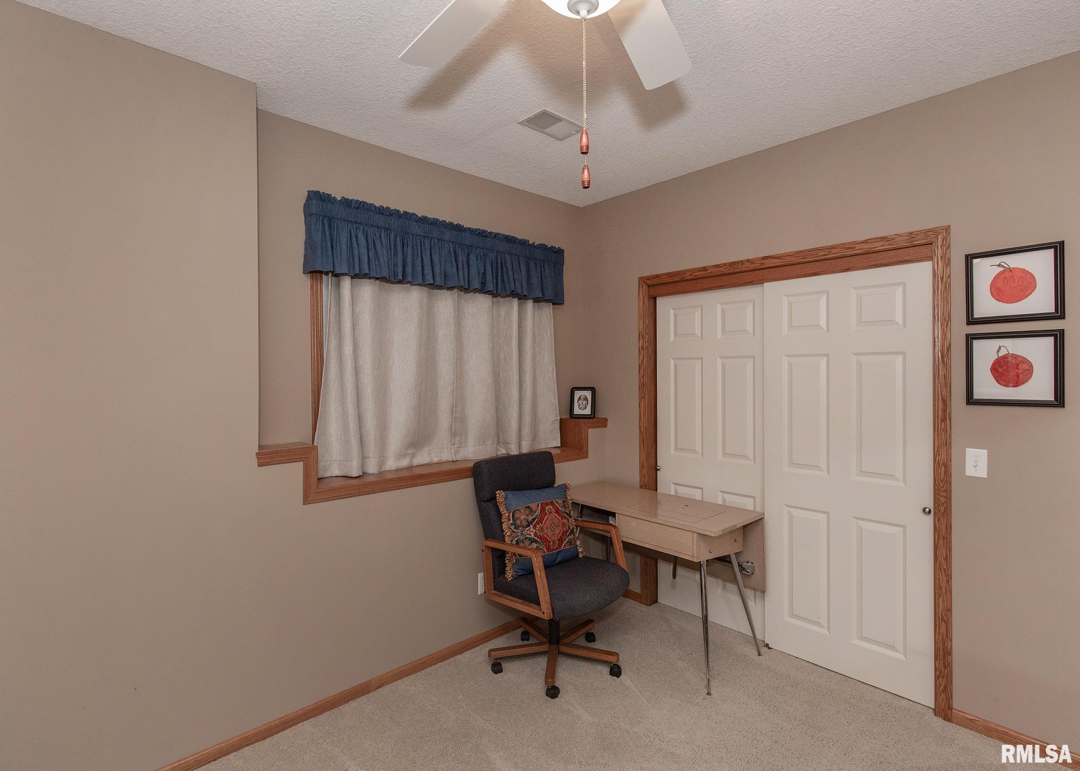 6307 Fairhaven Road Davenport, IA 52807 - Photo 50 of 54 Gallery Image 50
