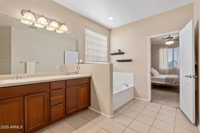 $450,000 | 6919 South 71st Drive, Laveen, AZ 85339