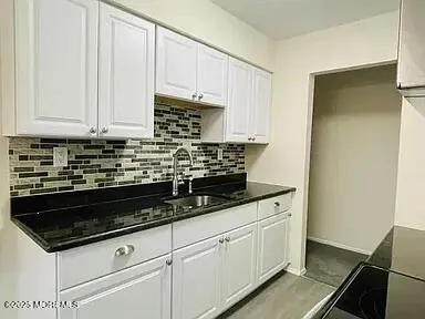 $3,000 | 64 Manchester Court, Unit G, Freehold, NJ 07728