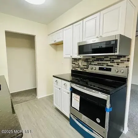 $3,000 | 64 Manchester Court, Unit G, Freehold, NJ 07728