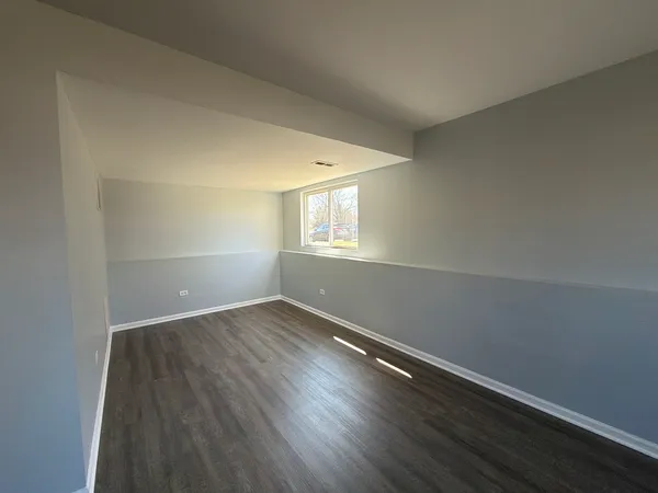 $409,900 | 2 Beaver Creek Court, Bolingbrook, IL 60490