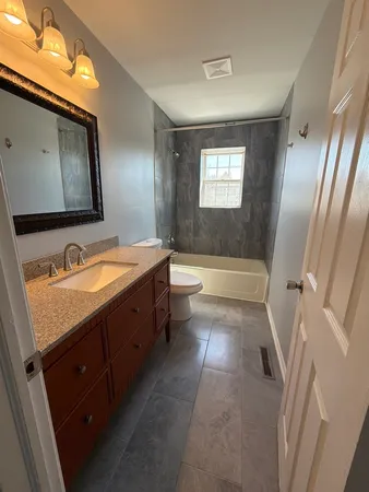 $409,900 | 2 Beaver Creek Court, Bolingbrook, IL 60490