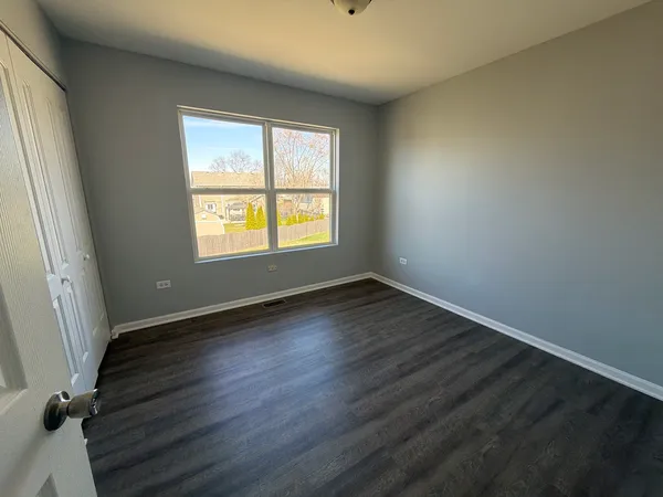 $409,900 | 2 Beaver Creek Court, Bolingbrook, IL 60490