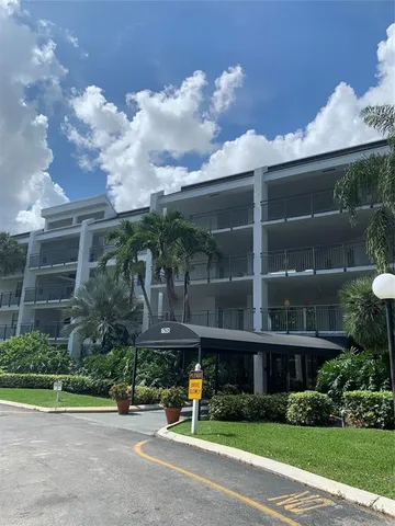 $2,450 | 16051 Blatt Boulevard, Unit 103, Weston, FL 33326