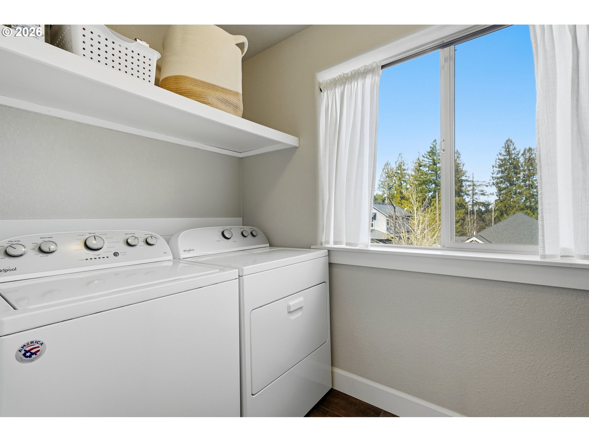 17390 Aubin Street Sandy, OR 97055 - Photo 25 of 41 a utility room with dryer and washer