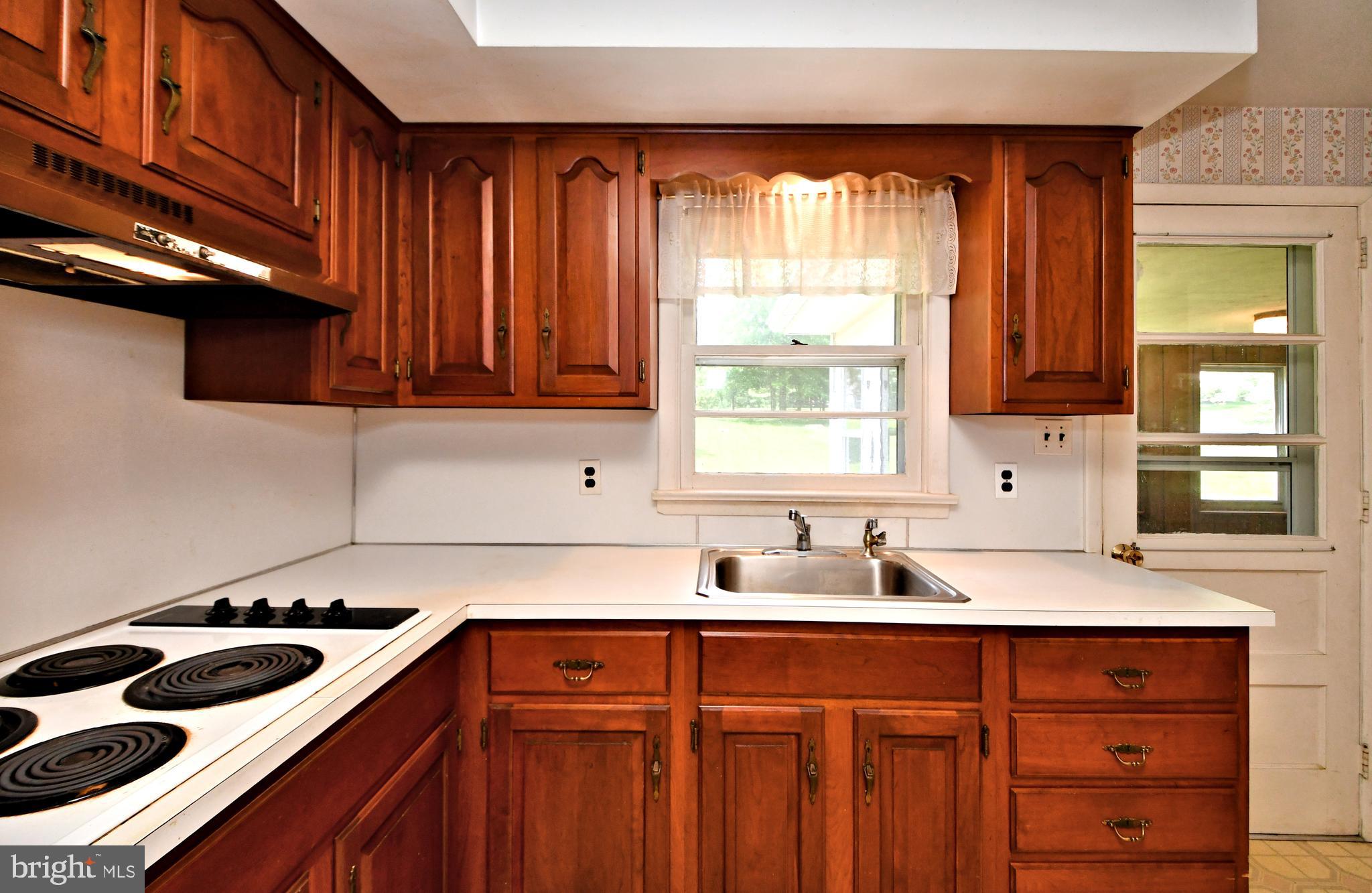 838 Price Road Harleysville, PA 19438 - Photo 11 of 39 Gallery Image 11