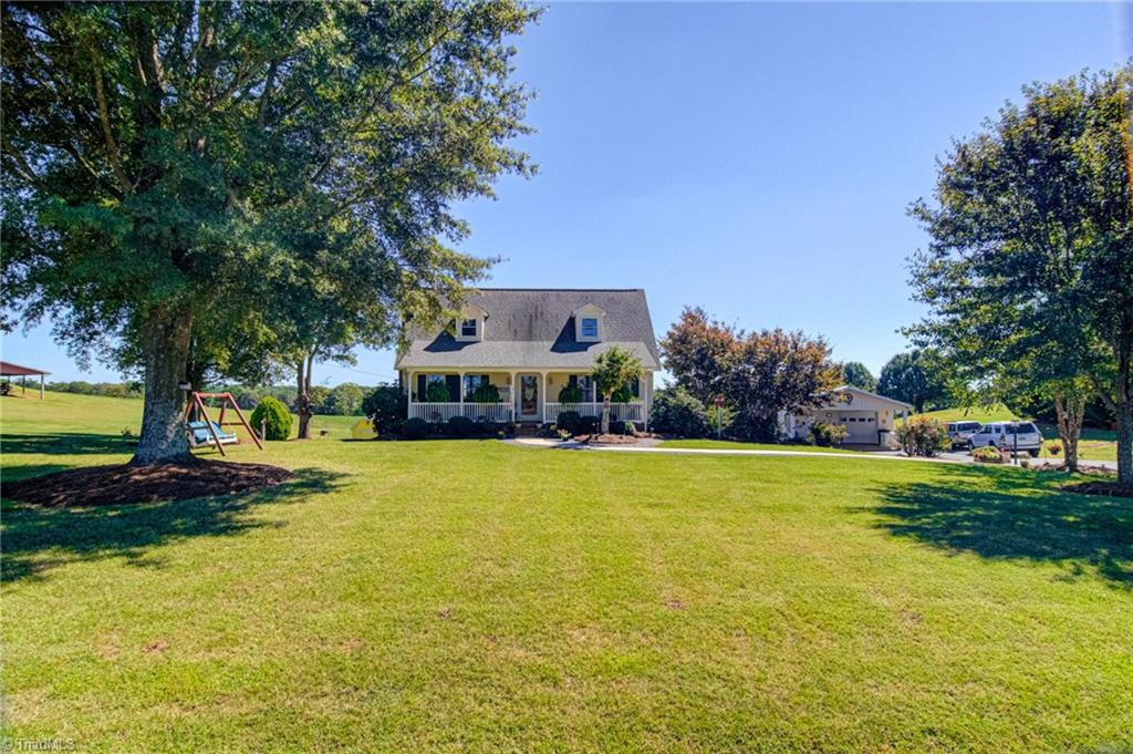 719 Corner Road Pinnacle, NC 27043 - Photo 2 of 50