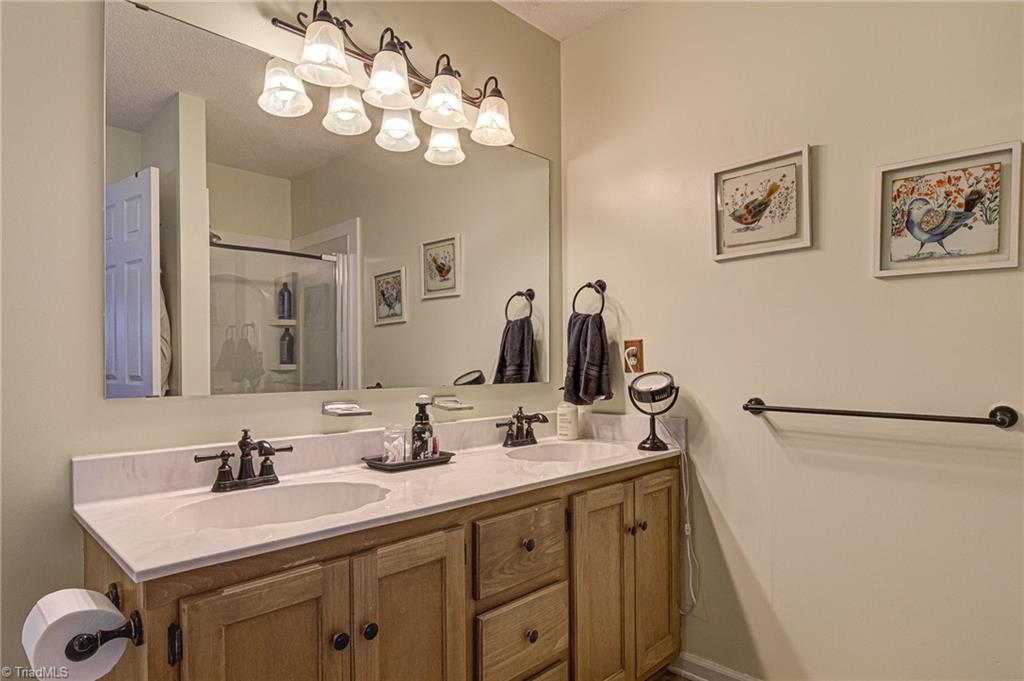 719 Corner Road Pinnacle, NC 27043 - Photo 18 of 50