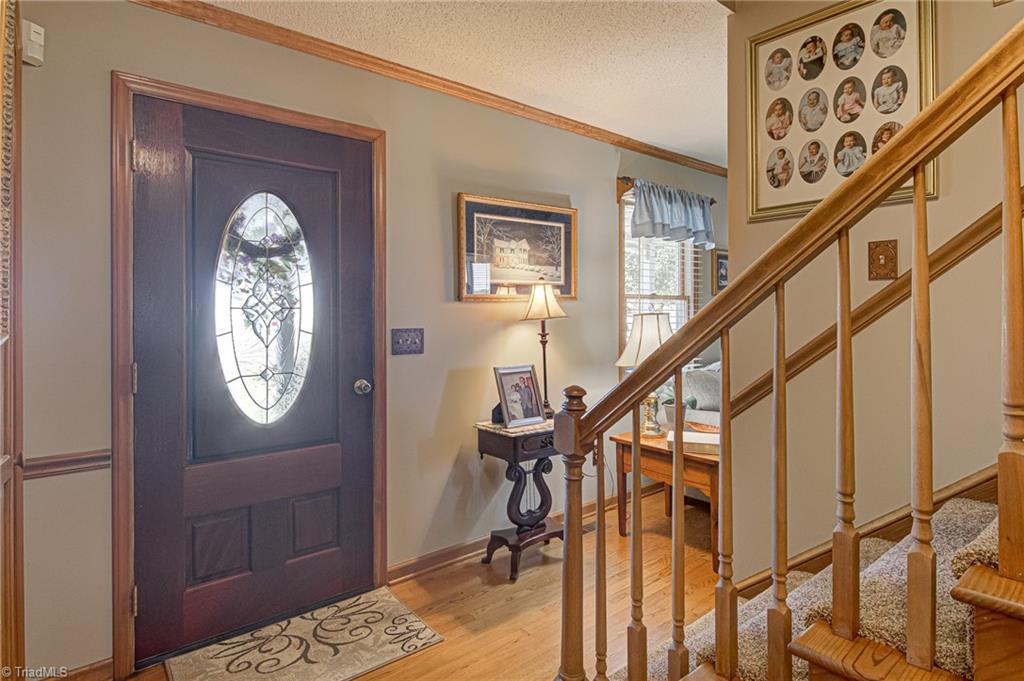 719 Corner Road Pinnacle, NC 27043 - Photo 5 of 50