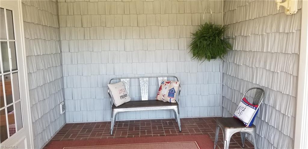 1626 Barker Road Roaring River, NC 28669 - Photo 11 of 32 Gallery Image 11