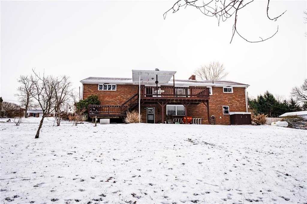 1061 Martin Road Tarentum, PA 15084 - Photo 24 of 25 a view of a terrace with a snow