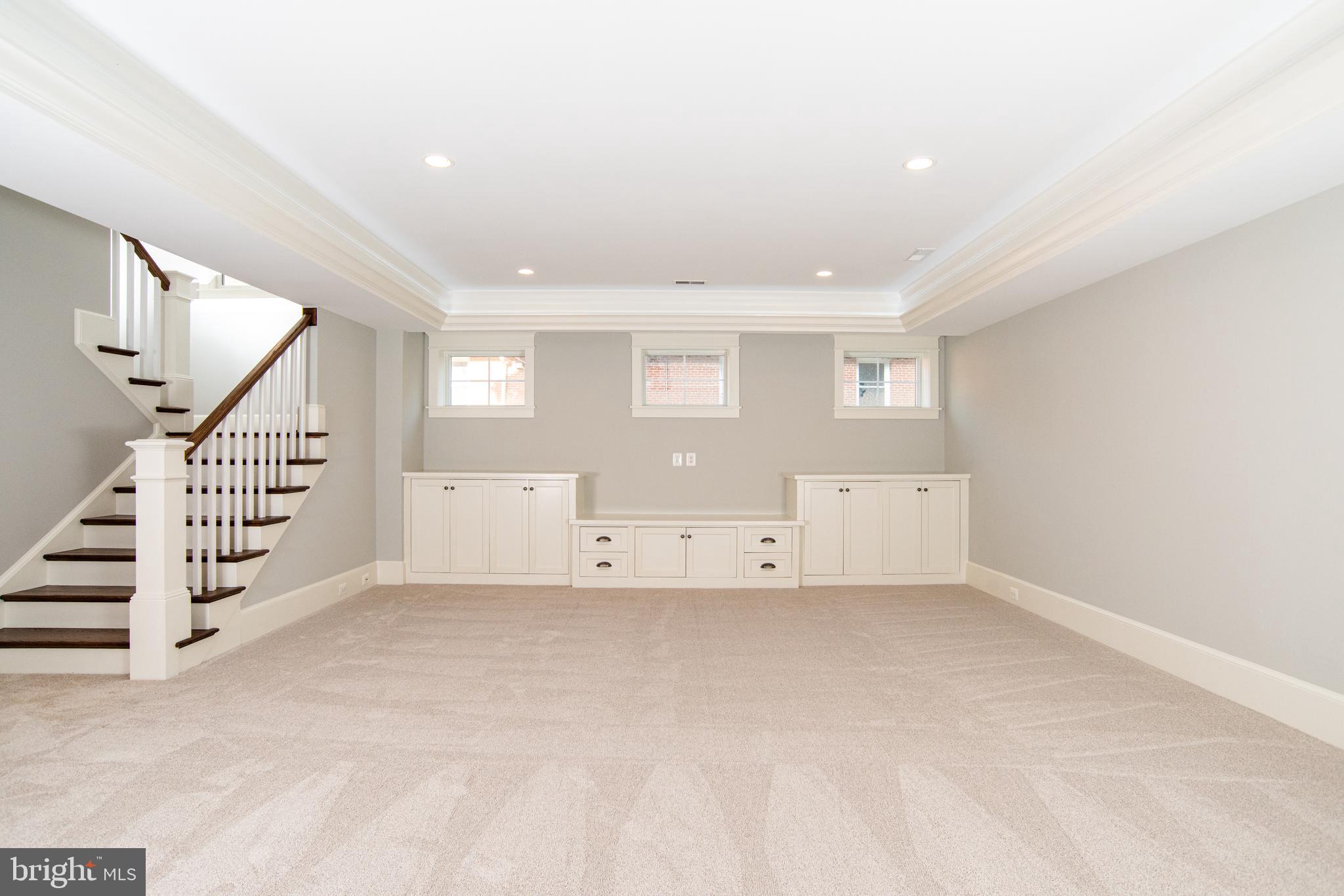 118 Kingsley Road Southwest Vienna, VA 22180 - Photo 19 of 24 Gallery Image 19