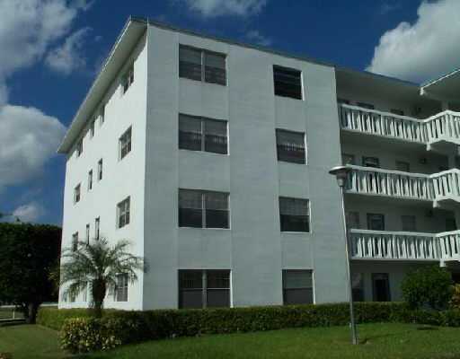 1090 Exeter, Unit 1090 Boca Raton, FL 33434 - Photo 1 of 1 Primary Photo