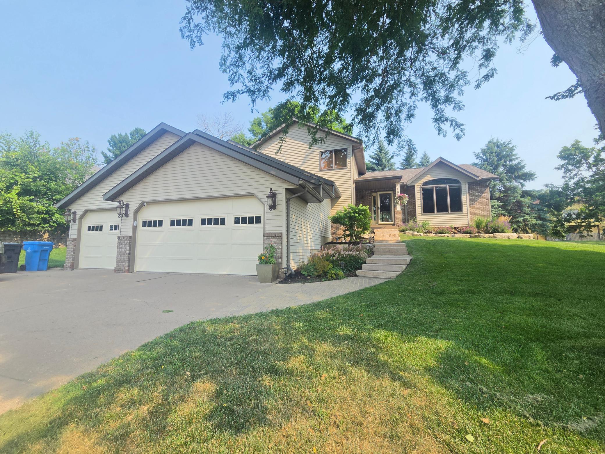 1850 Garvin Heights Road Winona, MN 55987 - Photo 1 of 23 Gallery Image 1