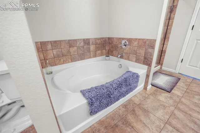 $529,900 | 7788 Candlelight Lane, Fountain, CO 80817