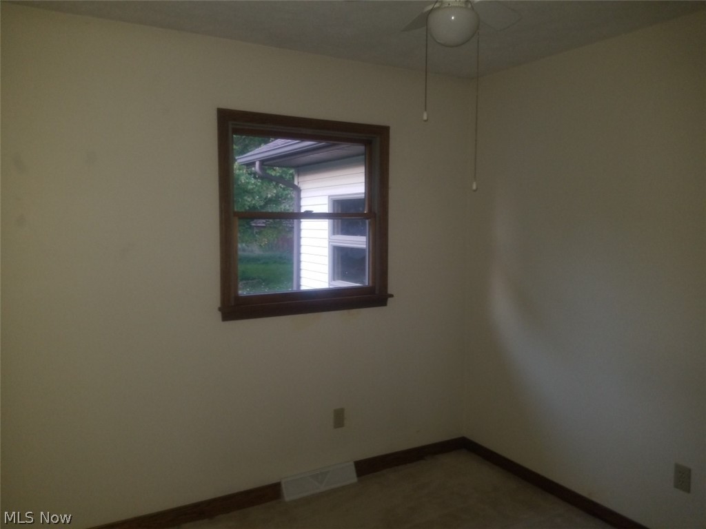 4613 13th Street Northwest Canton, OH 44708 - Photo 7 of 13