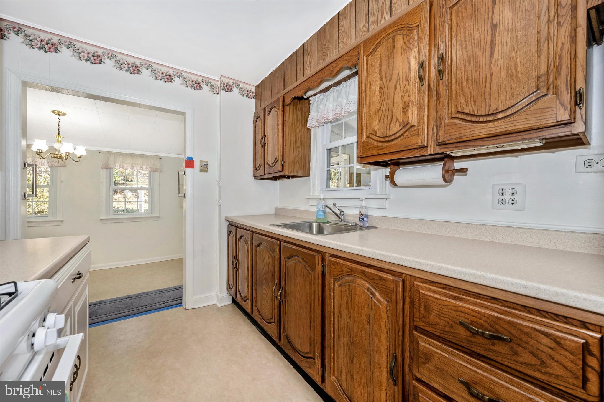 12221 Judson Road Silver Spring, MD 20902 - Photo 60 of 87