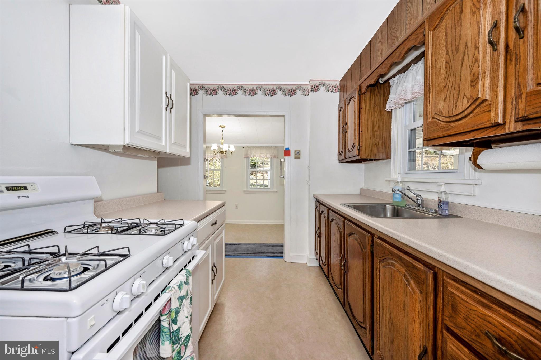 12221 Judson Road Silver Spring, MD 20902 - Photo 61 of 87