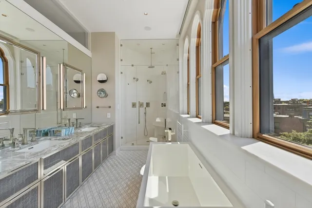 $7,990,000 | 201 West Brookline Street, Unit PH401, Boston, MA 02118