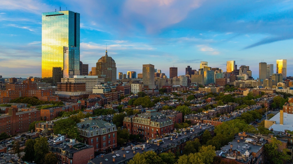 201 West Brookline Street, Unit PH401 Boston, MA 02118 - Photo 9 of 24