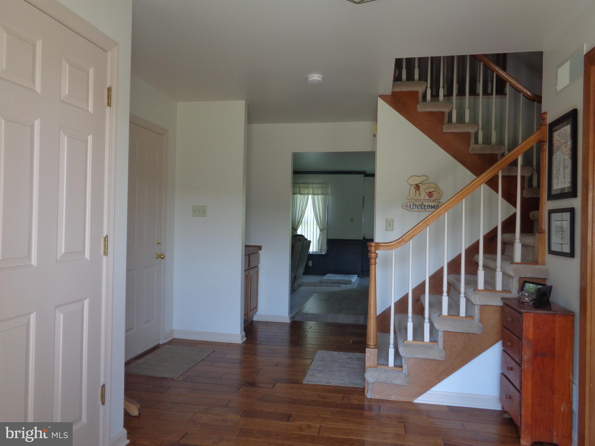 186 Dellville Dam Road Shermans Dale, PA 17090 - Photo 13 of 32 FOYER