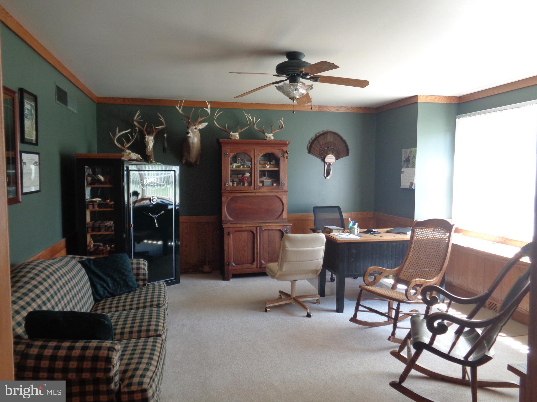 186 Dellville Dam Road Shermans Dale, PA 17090 - Photo 15 of 32 LIVING ROOM/DEN