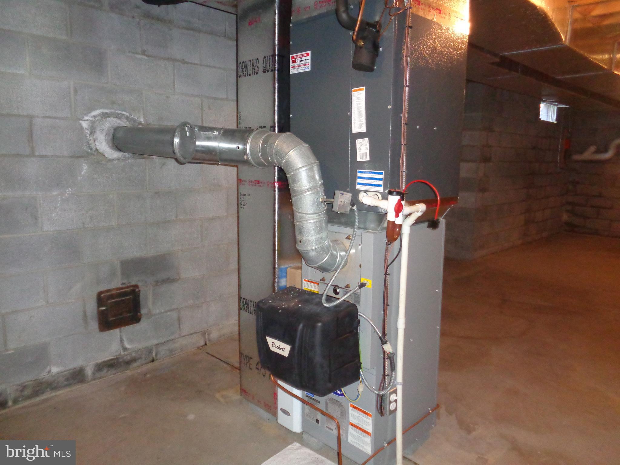186 Dellville Dam Road Shermans Dale, PA 17090 - Photo 31 of 32 BASEMENT - AIR HANDLER/OIL BURNER
