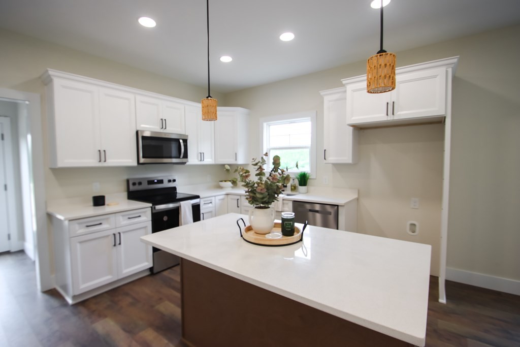 442 North Robin Hood Road Doyle, TN 38559 - Photo 9 of 18 Gallery Image 9
