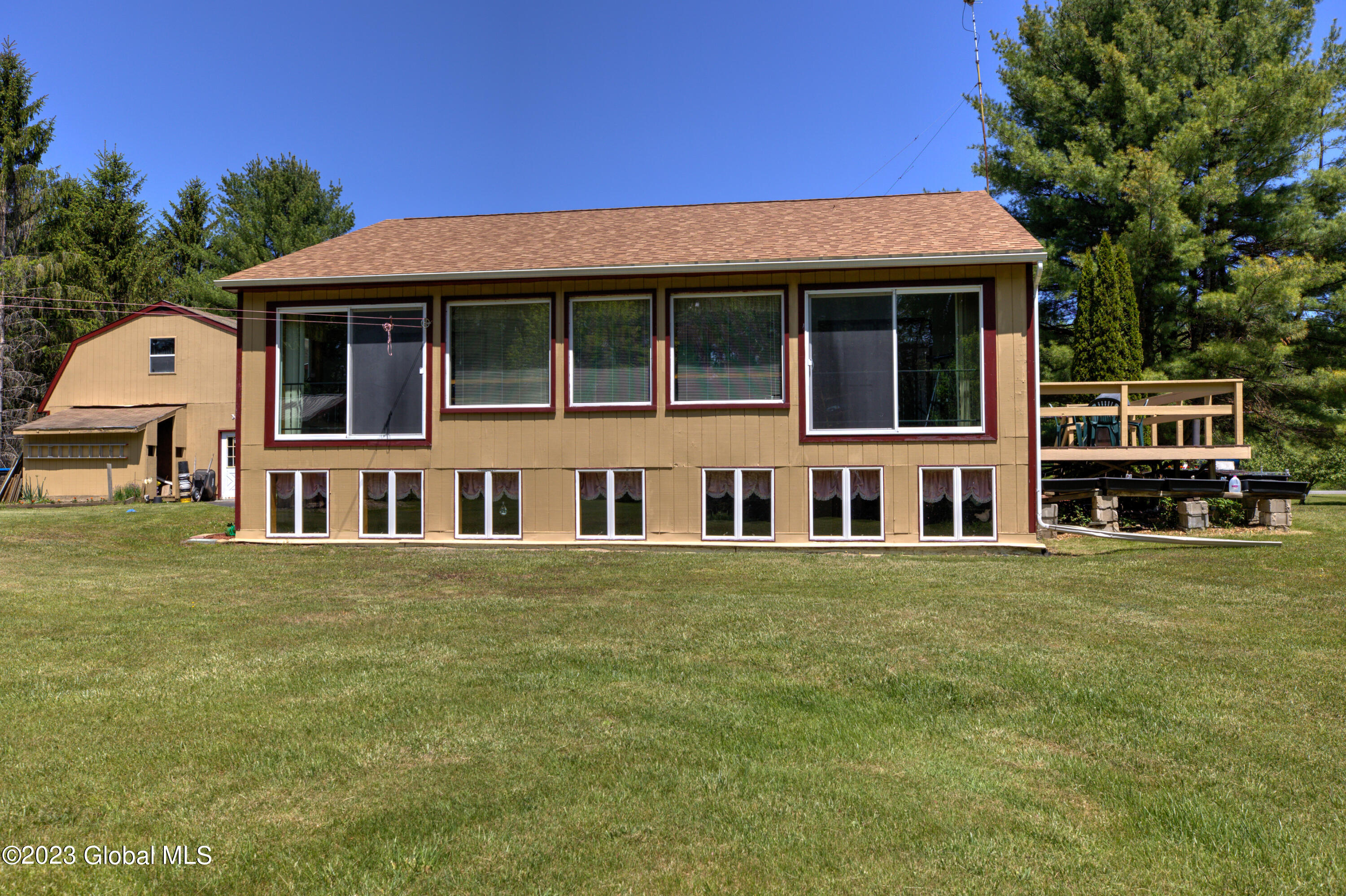 124 Bradt Road Mayfield, NY 12117 - Photo 31 of 41 1 (35)