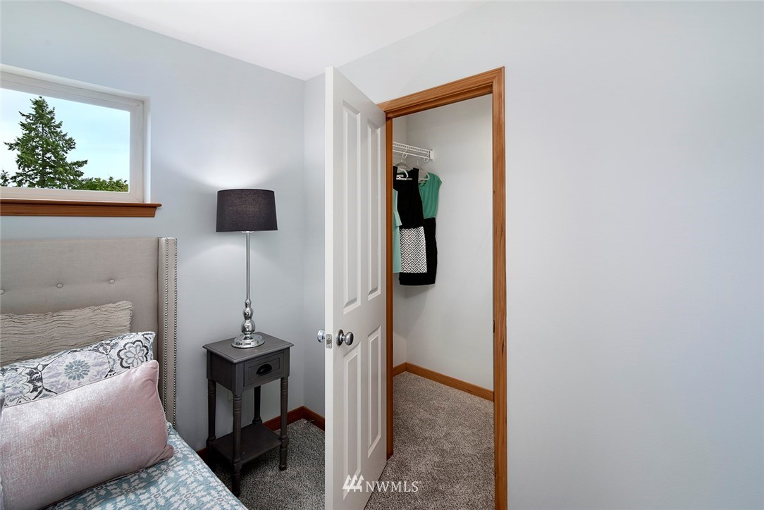 1452 Price Road Northwest Bremerton, WA 98312 - Photo 14 of 23 Gallery Image 14