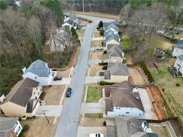 $2,300 | 675 Manor Glen Drive, Suwanee, GA 30024