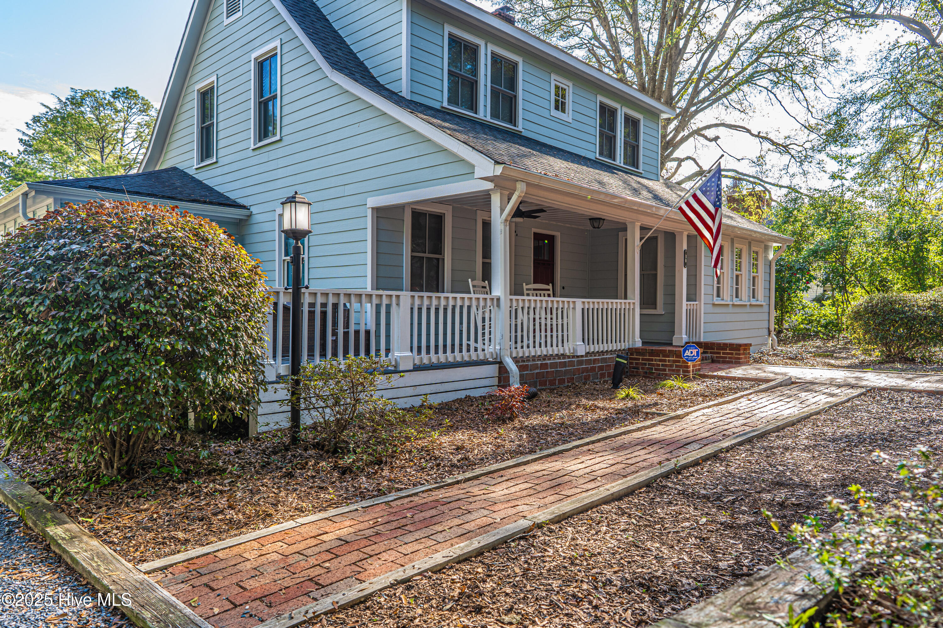 30 Caddell Road Pinehurst, NC 28374 - Photo 4 of 44 Front Porch