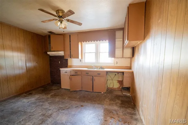 $110,000 | 28 Park Street, Farmington, MO 63640