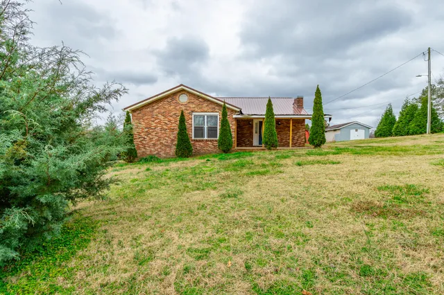 $185,000 | 707 Cherokee Trail, Rossville, GA 30741