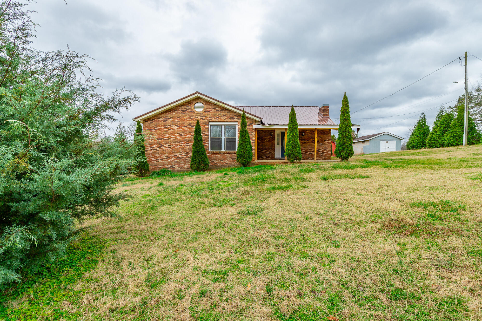 707 Cherokee Trail Rossville, GA 30741 - Photo 4 of 28 front