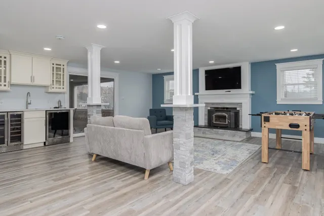 $575,000 | 481 Woodlawn Ridge Road, Pembroke, NH 03275