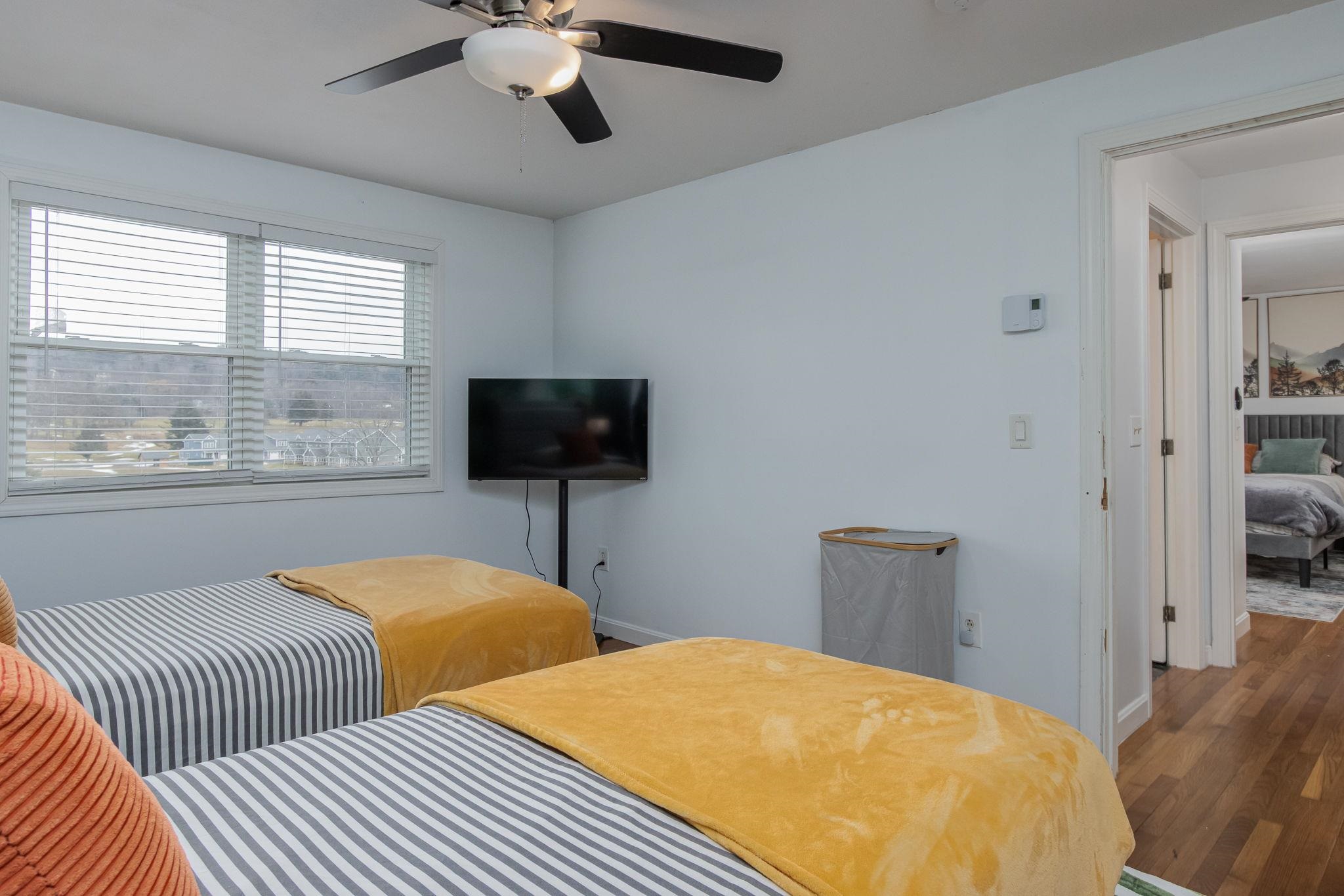 481 Woodlawn Ridge Road Pembroke, NH 03275 - Photo 36 of 59