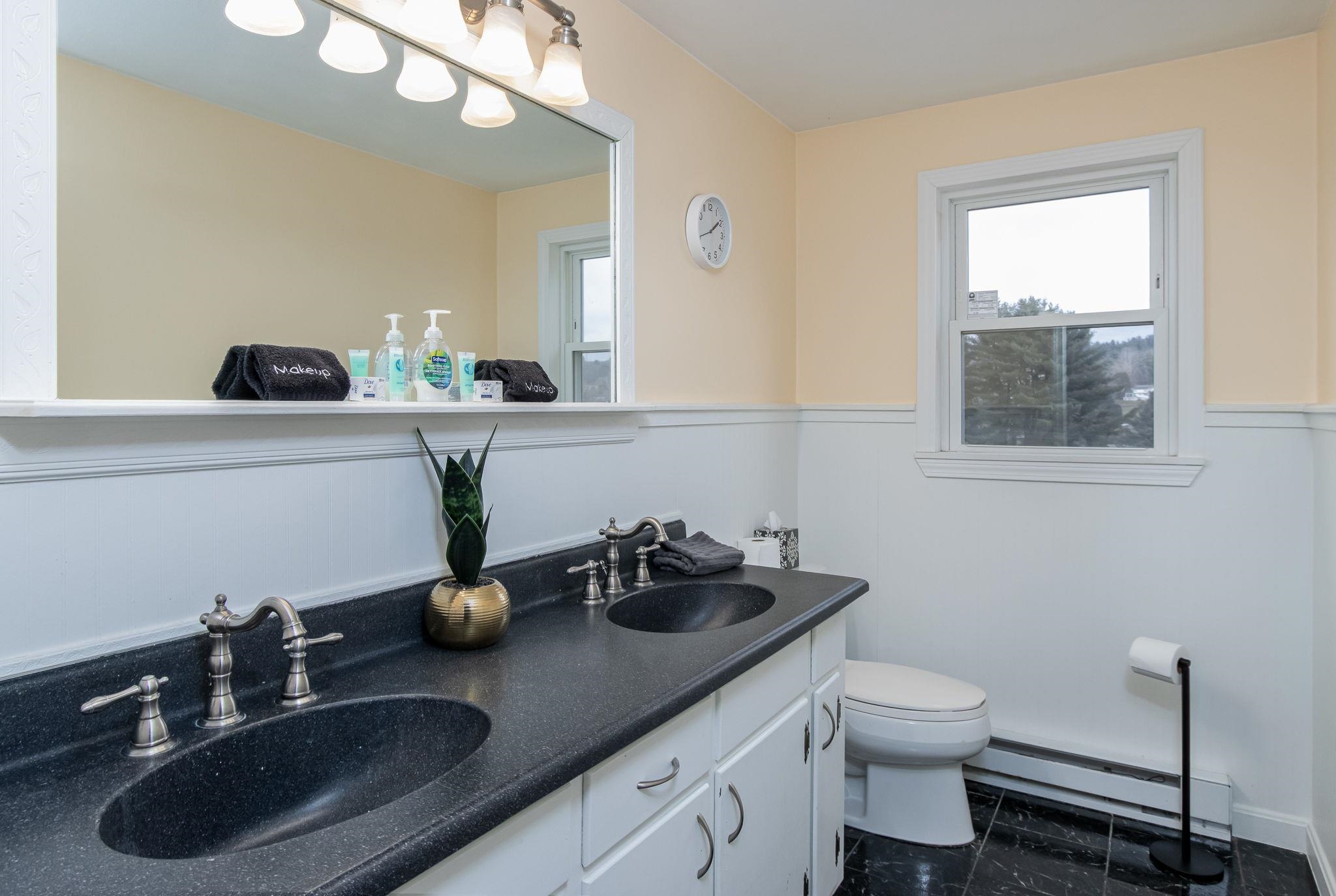 481 Woodlawn Ridge Road Pembroke, NH 03275 - Photo 37 of 59