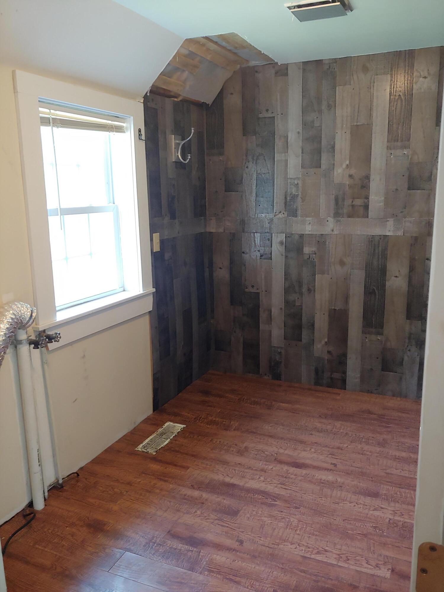 106 Meadowhill Road Manchester, ME 04351 - Photo 10 of 34 0627211110_HDR